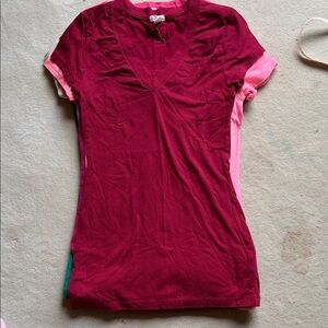 Zenana Outfitters V-Neck Top - Red